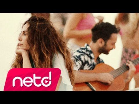Emirhan Cengiz feat. Betül Demir - Hacıyatmaz