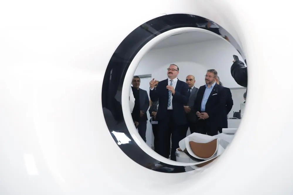 Atatürk Üniversitesi Araştırma Hastanesi’nde tomografi süresi 5 dakikaya iniyor