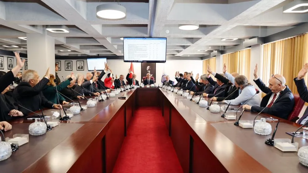 YÖK Başkanı Prof. Dr. Erol Özvar, Atatürk Üniversitesi Senato toplantısına katıldı