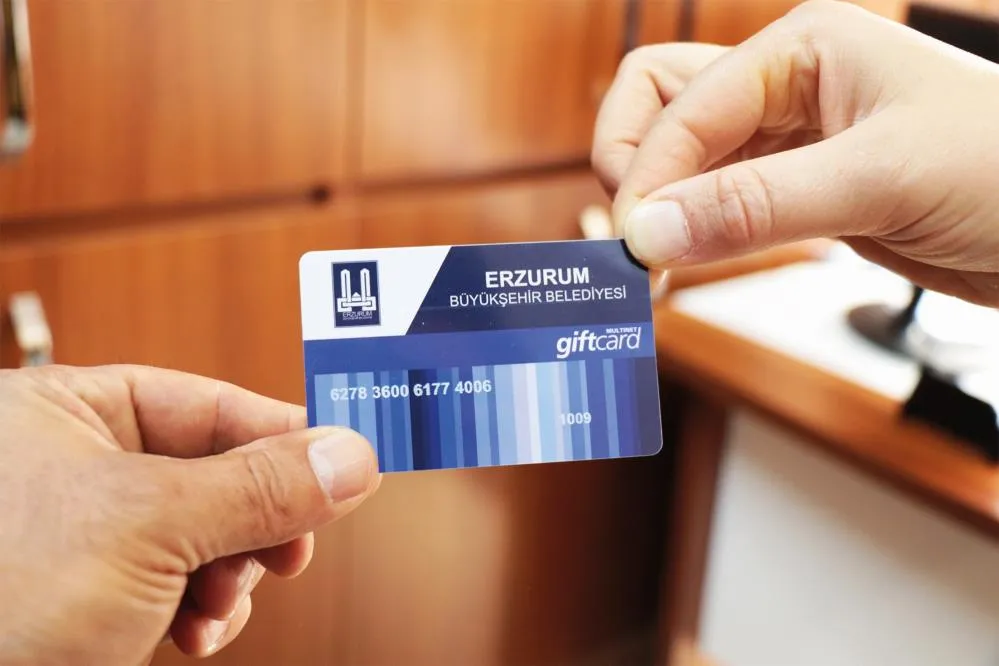 Erzurum Büyükşehir Belediyesi’nden 10 bin kişiye Ramazan yardımı