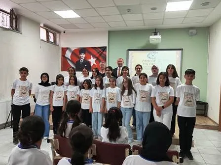 Ortaokul öğrencilerinden 